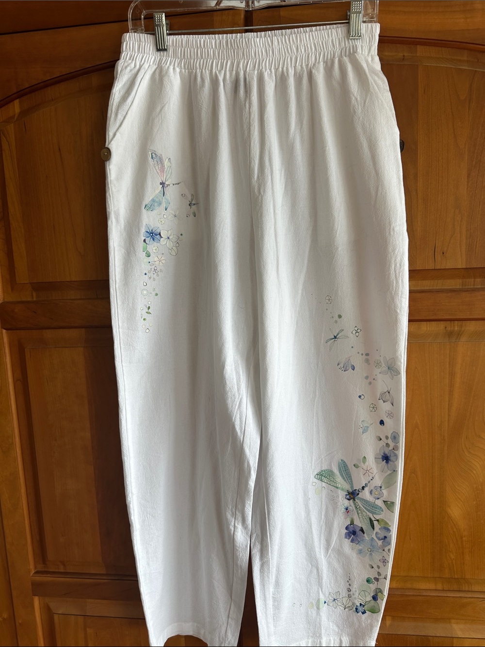 White Elastic-Waist Casual Pants by Nora Cora, size L, new, unworn